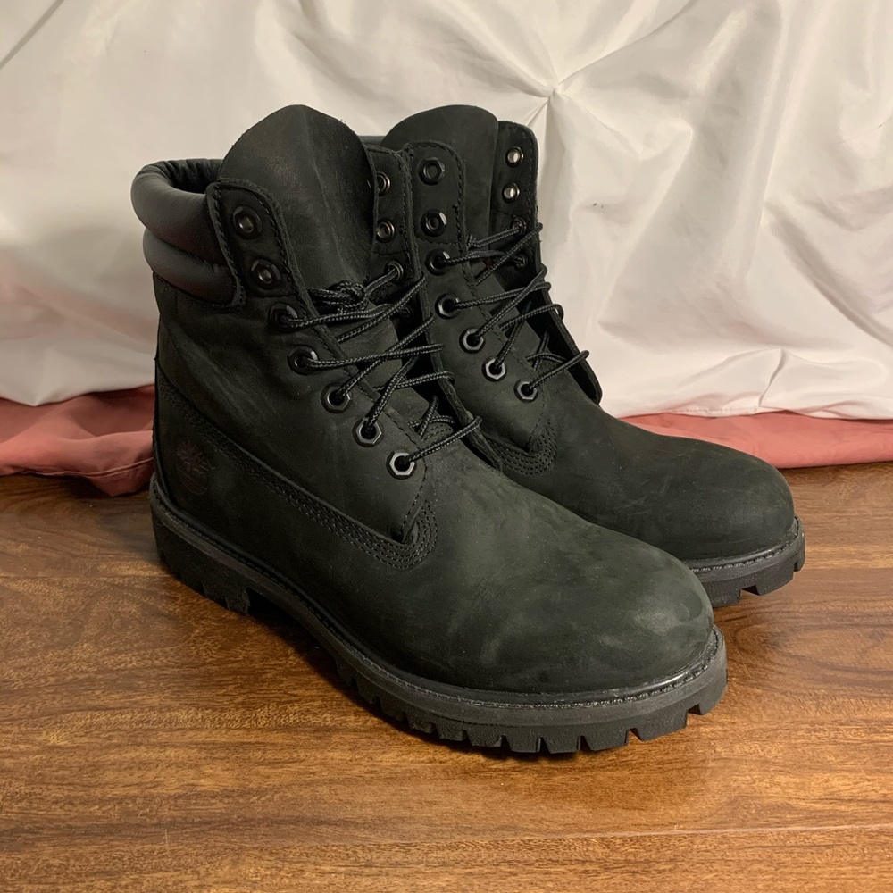 Black Timberlands